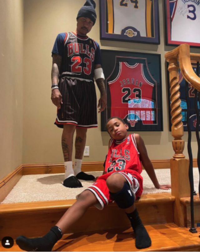 9game-阿扎伦卡重要时刻刷新纪录，MAD带队取胜！引发球迷热议的简单介绍